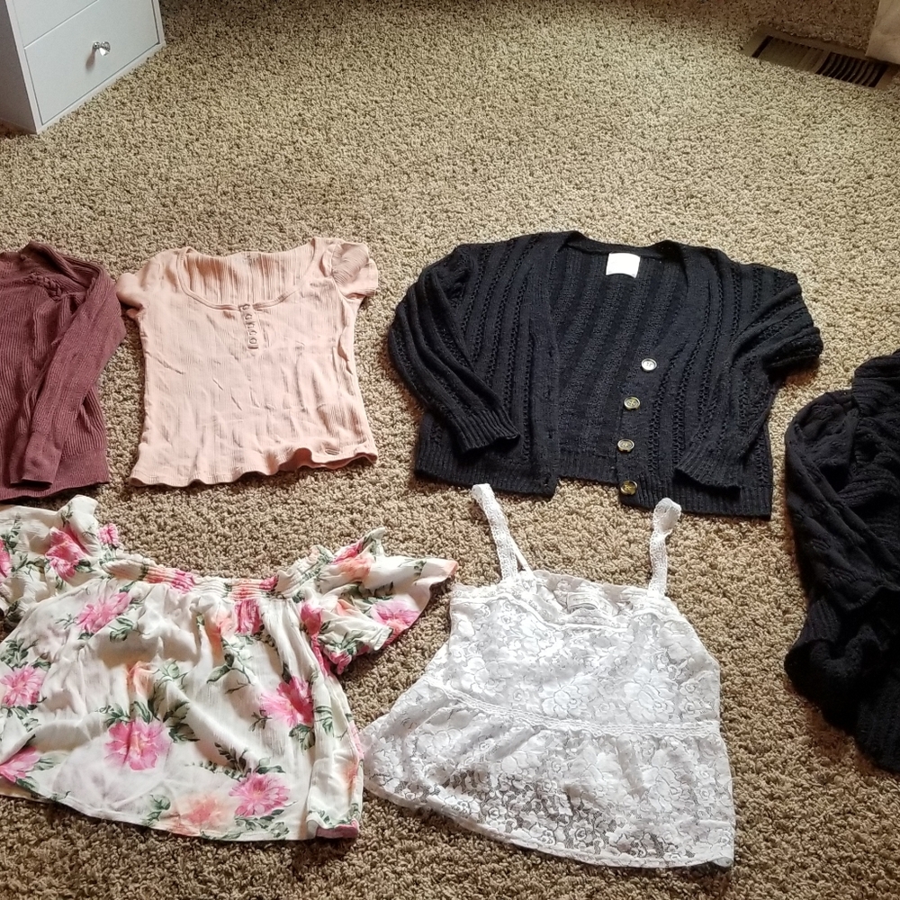 Top bundle - Picture 3 of 4